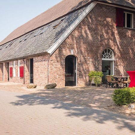 De Raayhof Bed & Breakfast Doornenburg Екстериор снимка